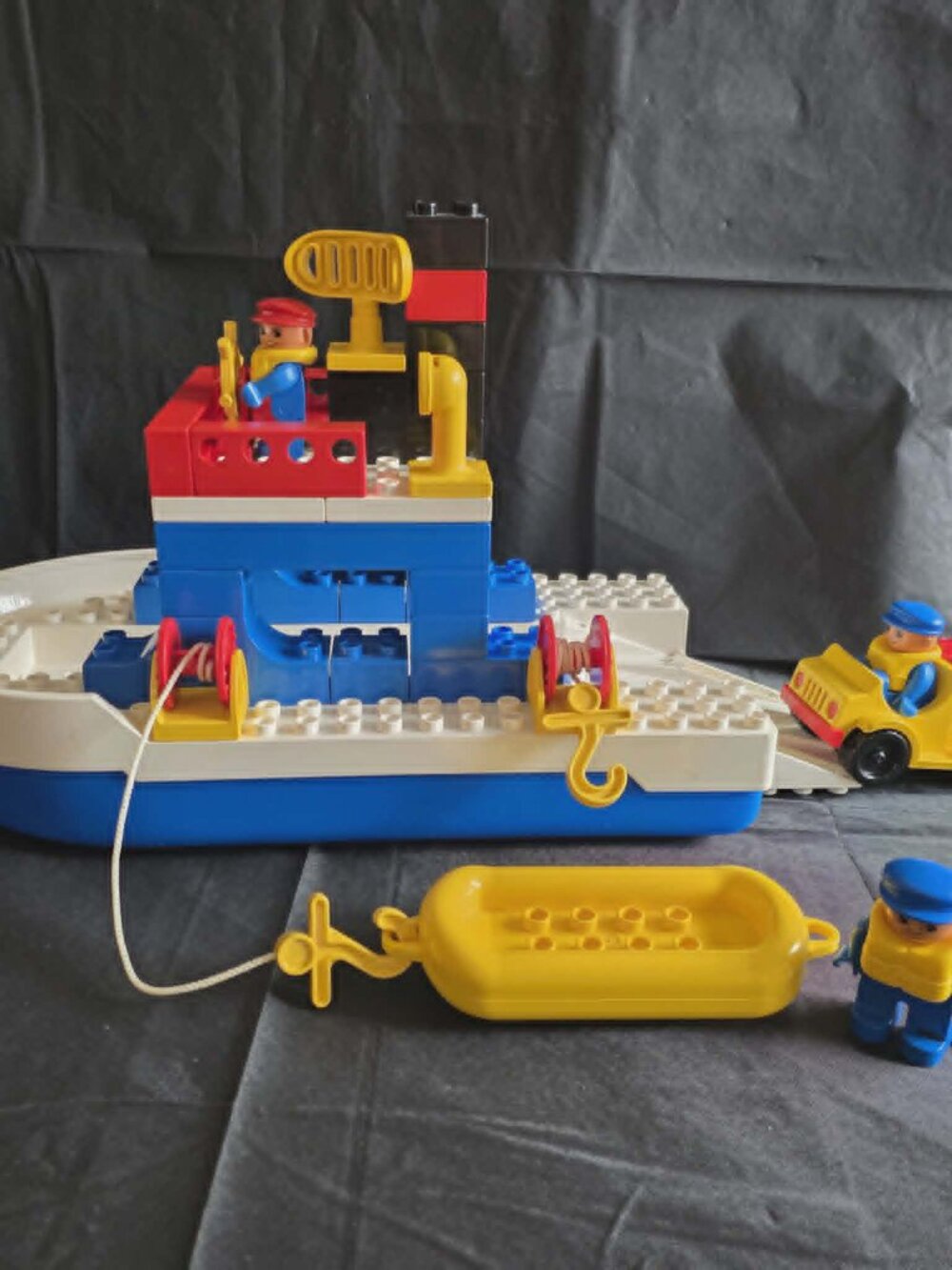 DUPLO LEGO SEA EXPLORER 2649 VINTAGE 1984 RETIRED 100% COMPLETE W/INLAY NO BOX